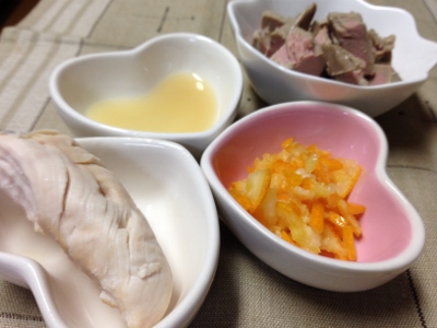 ドッグ☆山東菜とカツオのなまり節炒め・材料２
